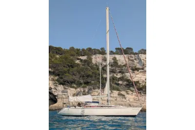 Foto del barco Dufour 39 1985