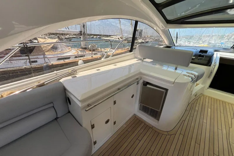 Sunseeker Predator 60 2010