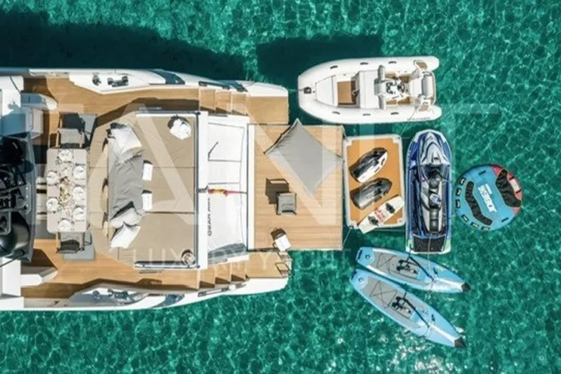 Azimut 77S 2016