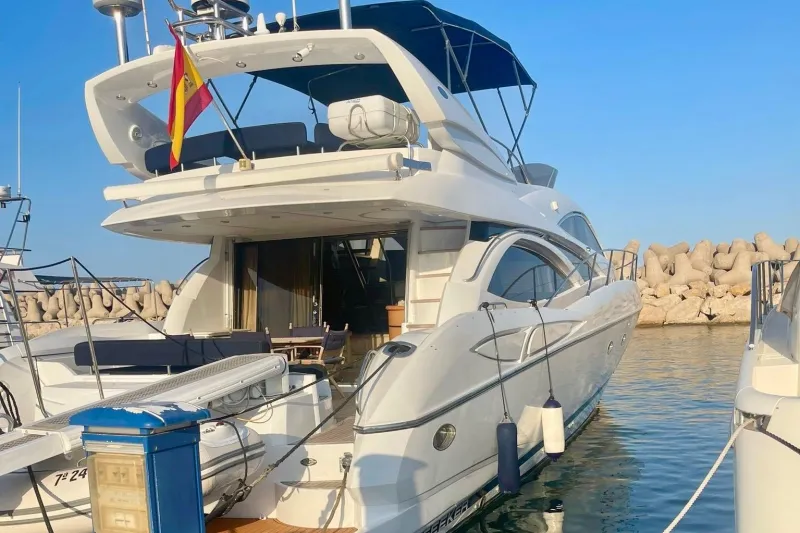 Sunseeker Manhattan 64 2000