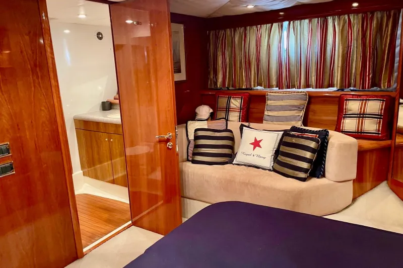 Sunseeker Manhattan 64 2000