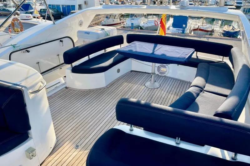 Sunseeker Manhattan 64 2000