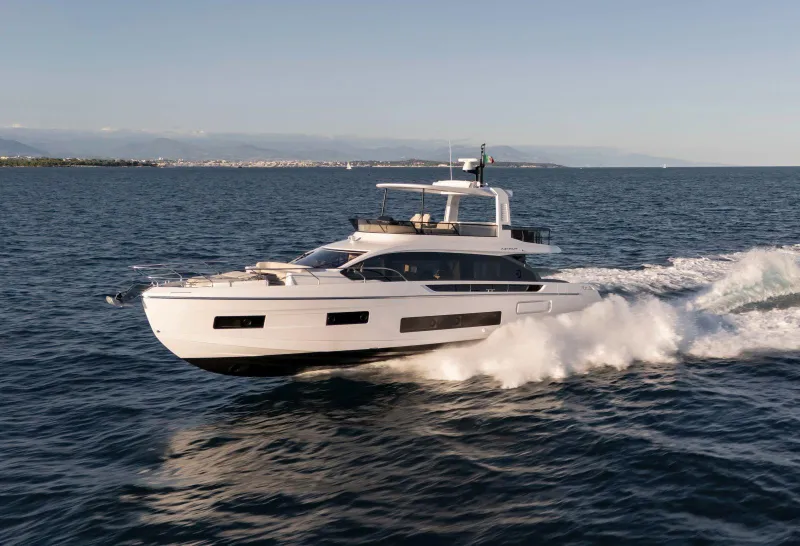 Azimut Fly 62 2026
