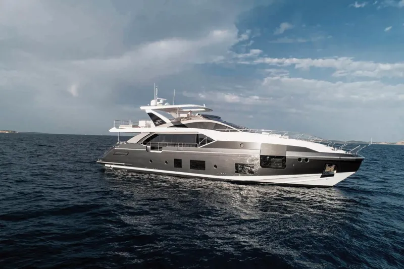 Azimut Grande 27M 2026