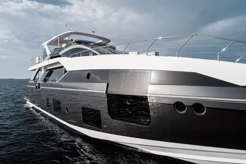 Azimut Grande 27M 2026