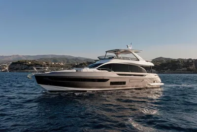 Foto del barco Azimut Fly 72 2025