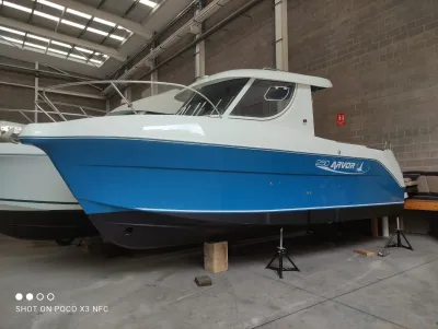 Foto del barco Arvor ARVOR 250 2004