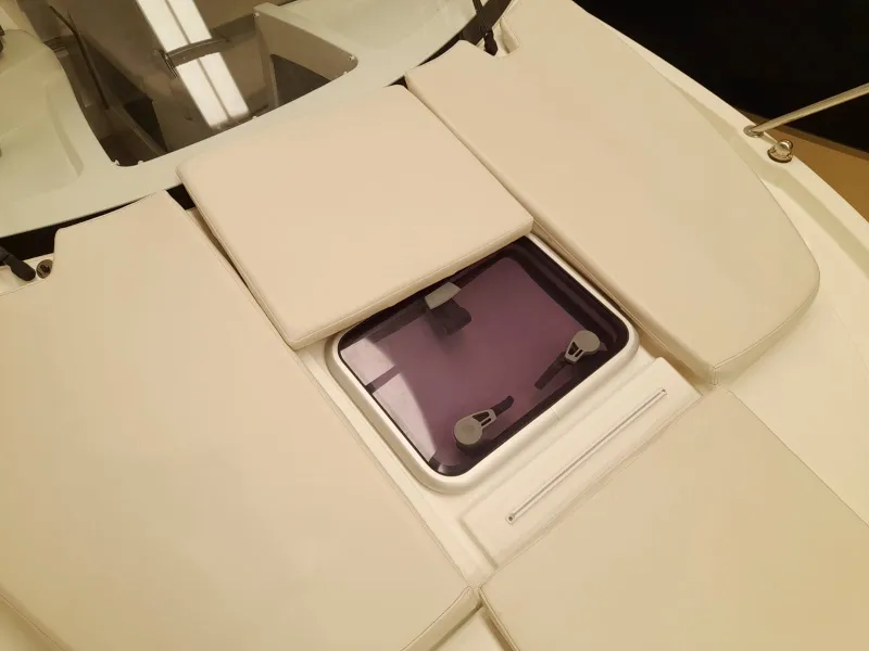 Beneteau BENETEAU ANTARES 8 2019