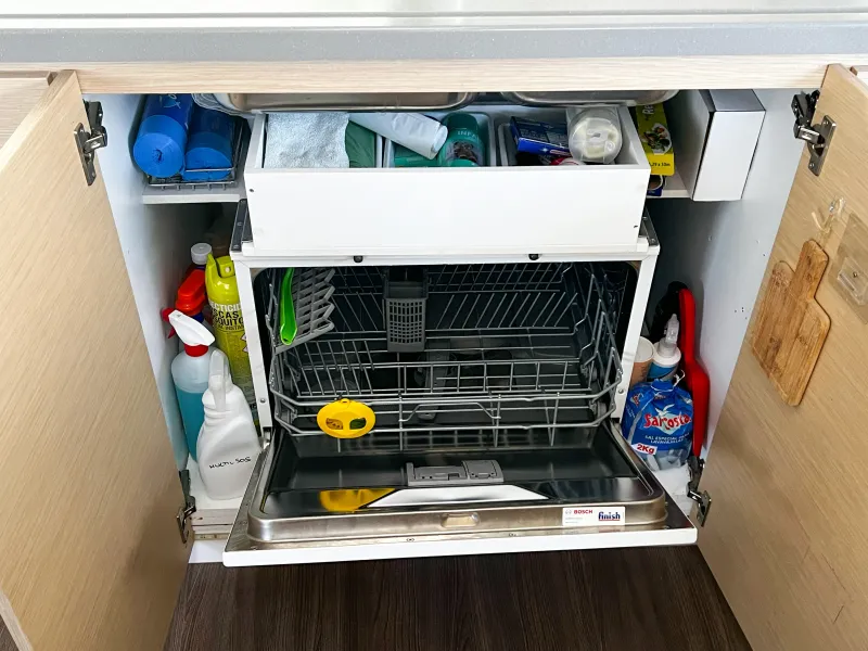 Fountaine Pajot  FOUNTAINE PAJOT HELIA 44 MAESTRO 2016