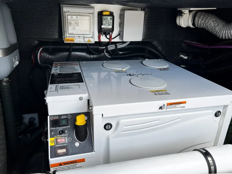 Fountaine Pajot  FOUNTAINE PAJOT HELIA 44 MAESTRO 2016