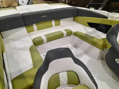 Foto del barco Glastron GLASTRON GTS 240 2018