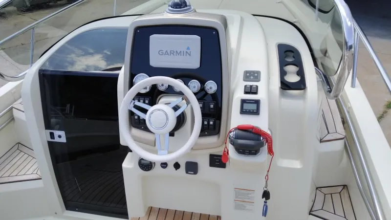 Invictus  INVICTUS 280 CX 2018