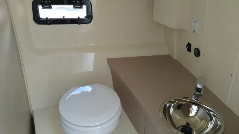 Invictus  INVICTUS 280 CX 2018