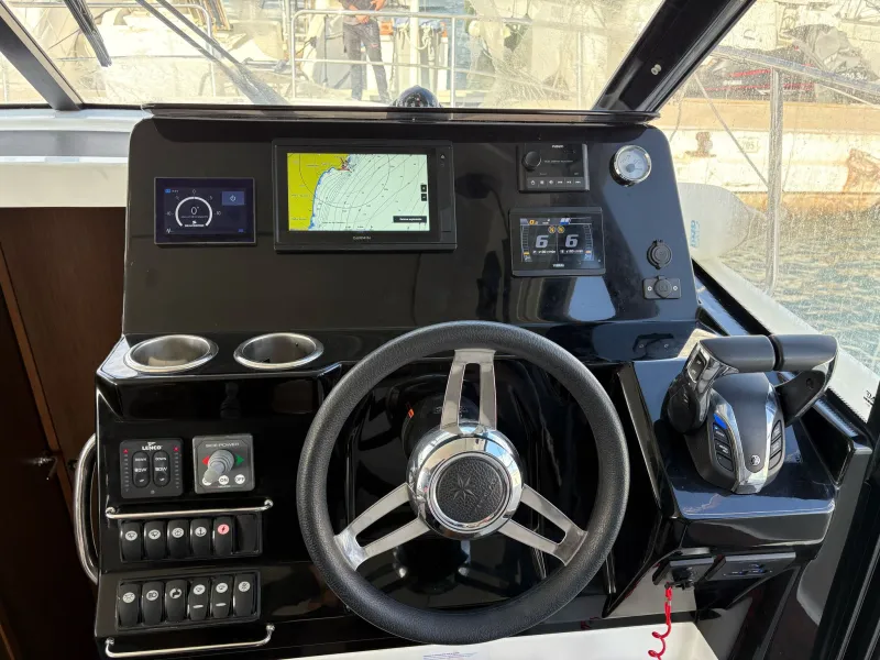 Jeanneau JEANNEAU MERRY FISHER 1095 FLY 2021