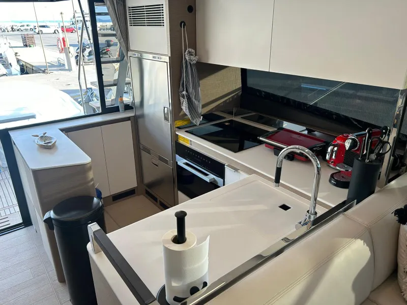 Prestige Yachts PRESTIGE 590 FLY 2023