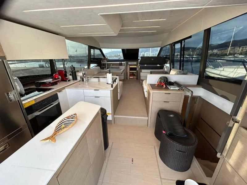 Prestige Yachts PRESTIGE 590 FLY 2023