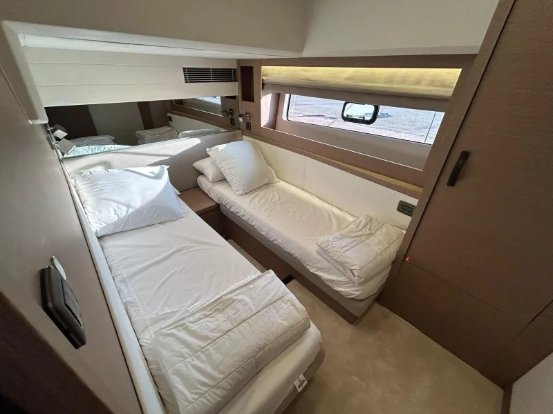 Prestige Yachts PRESTIGE 590 FLY 2023