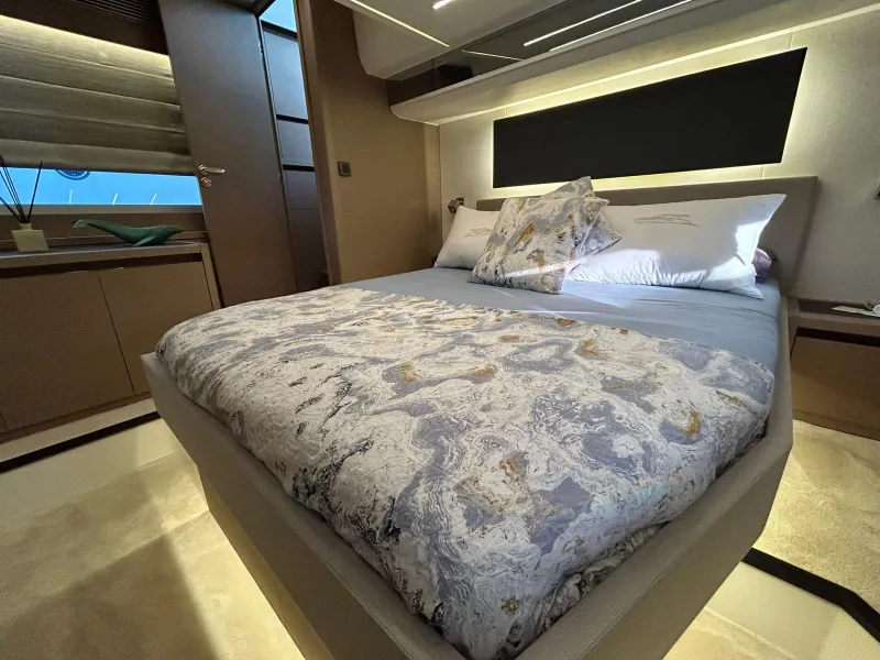 Prestige Yachts PRESTIGE 590 FLY 2023