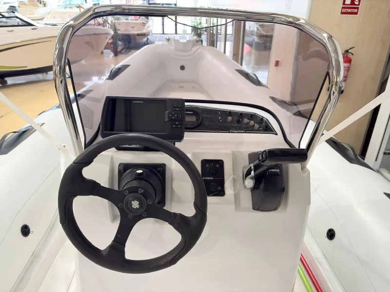 Ranieri International RANIERI CAYMAN 23 SPORT 2018