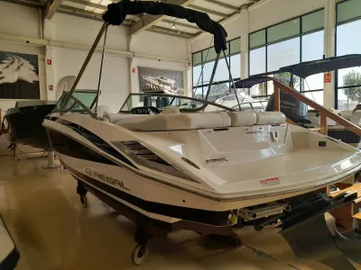 Foto del barco Regal REGAL 2100 2012