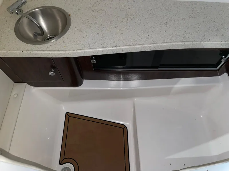 Regal REGAL 24 FASDECK 2018