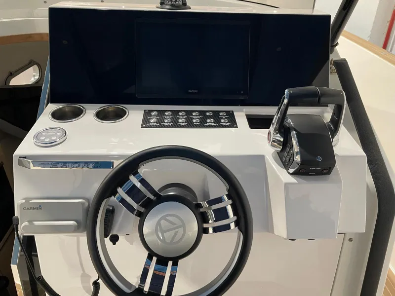 Tesoro TESORO T38 2023