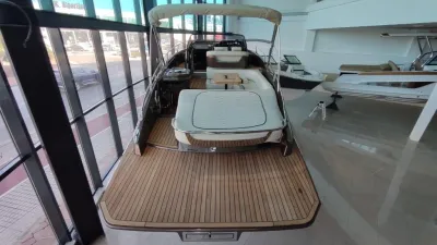 Foto del barco Cranchi CRANCHI ENDURANCE 30 2024