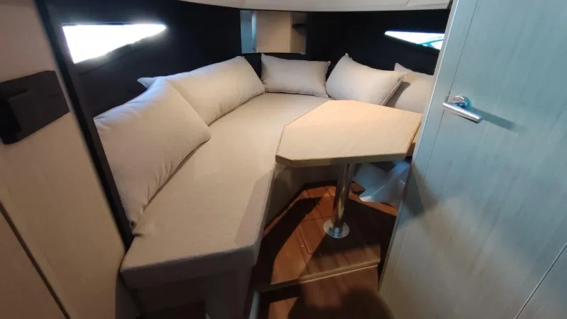 Cranchi CRANCHI ENDURANCE 30 2024