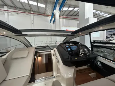 Foto del barco Cranchi CRANCHI M 44 HT 2025