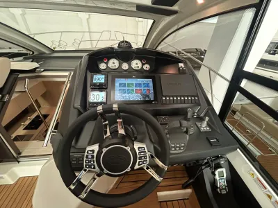Foto del barco Cranchi CRANCHI M 44 HT 2025