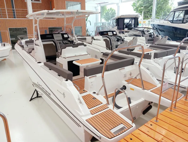 Jeanneau JEANNEAU CAP CAMARAT 7.5 CC SERIE 3 2024