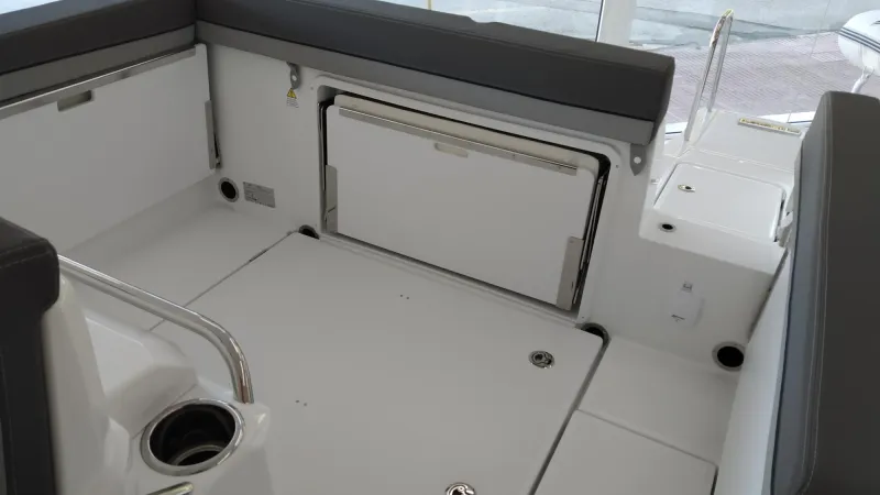 Jeanneau JEANNEAU CAP CAMARAT 7.5 CC SERIE 3 2025