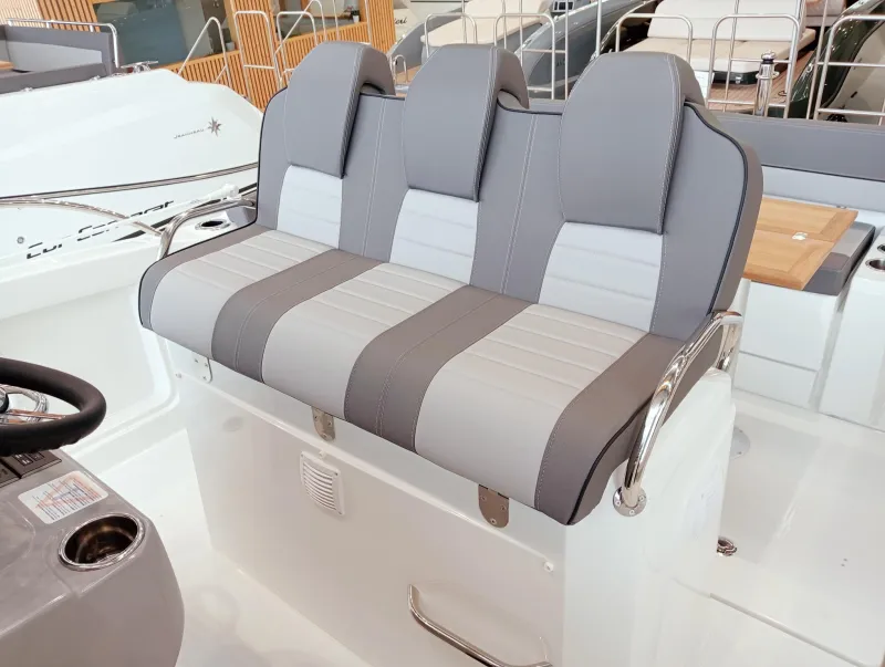 Jeanneau JEANNEAU CAP CAMARAT 9.0 CC 2024