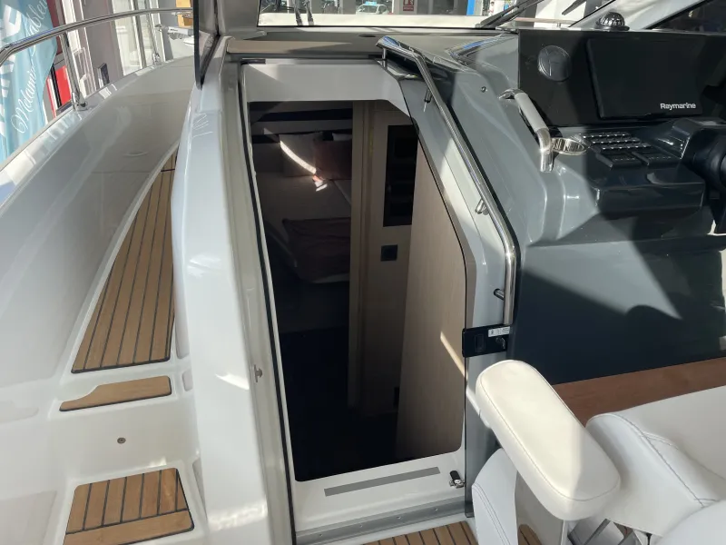 Jeanneau JEANNEAU DB 37 IB 2025