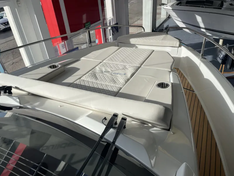 Jeanneau JEANNEAU DB 37 IB 2025