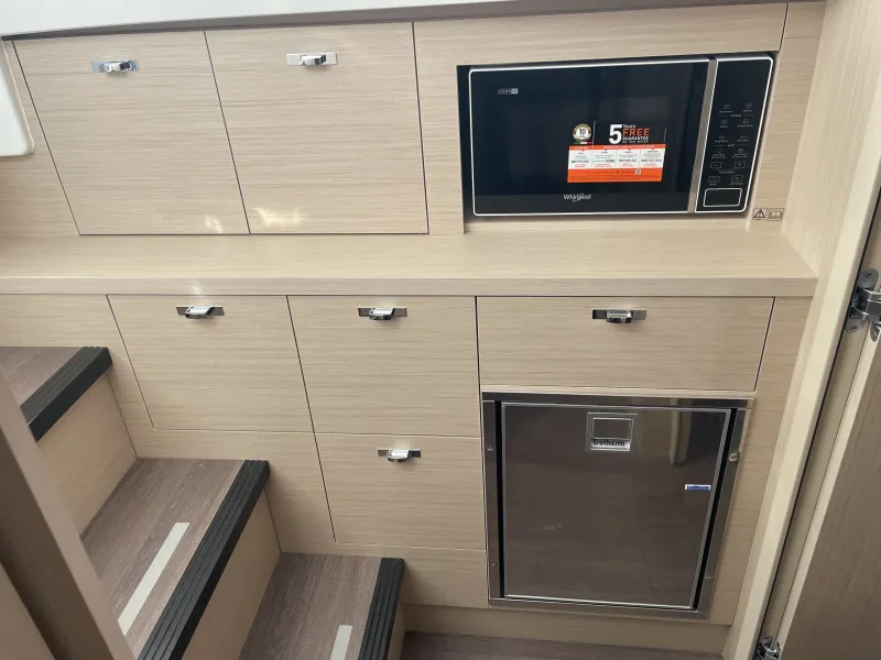 Jeanneau JEANNEAU DB 37 IB 2025