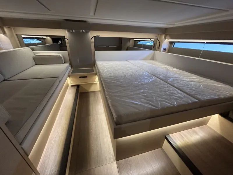 Jeanneau JEANNEAU DB 43 2025