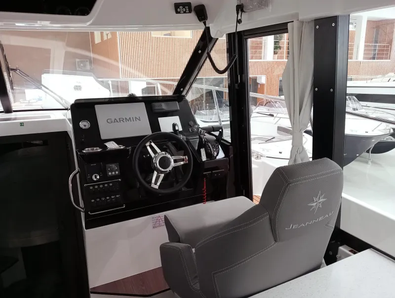 Jeanneau JEANNEAU MERRY FISHER 1095 FLY 2024