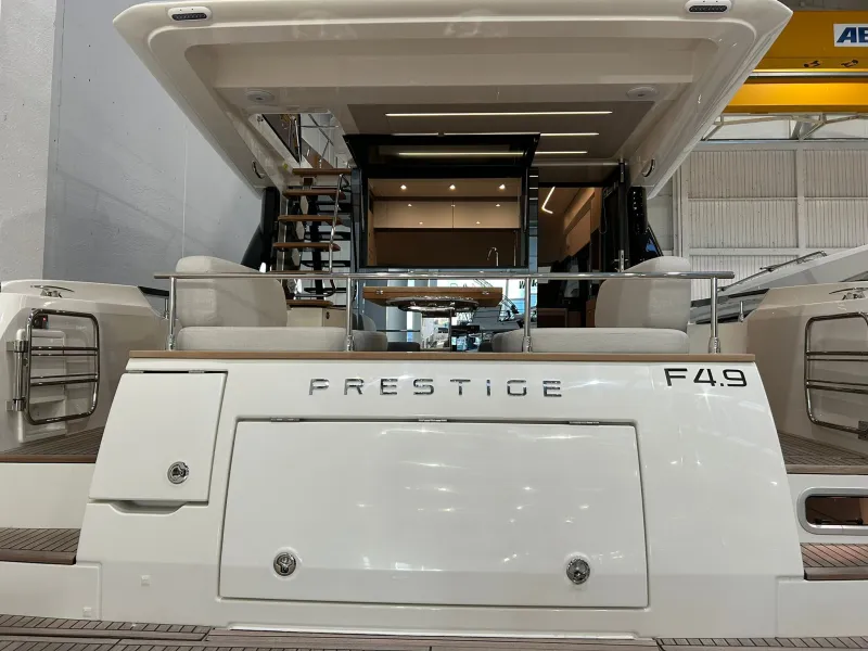 Prestige Yachts PRESTIGE F4.9 FLY 2026
