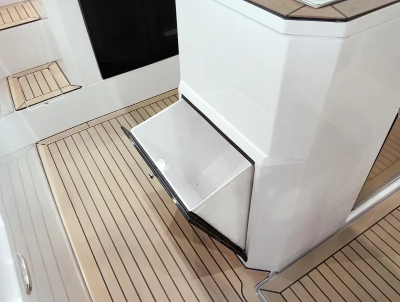 Rand RAND ARCHIPELAGO 32 2025