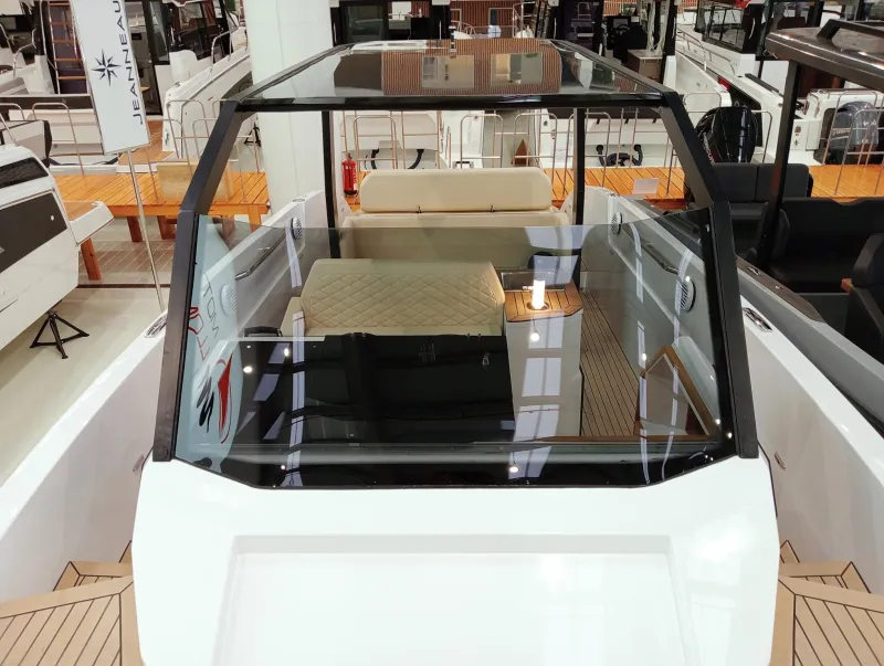 Rand RAND ARCHIPELAGO 32 2025