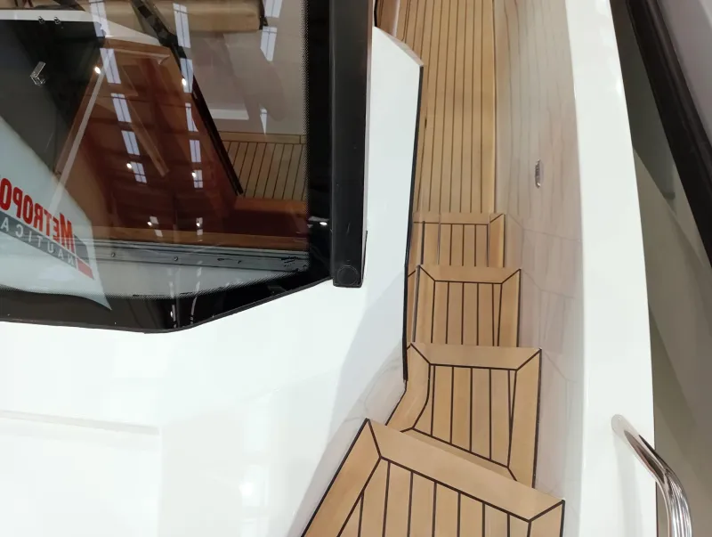 Rand RAND ARCHIPELAGO 32 2025