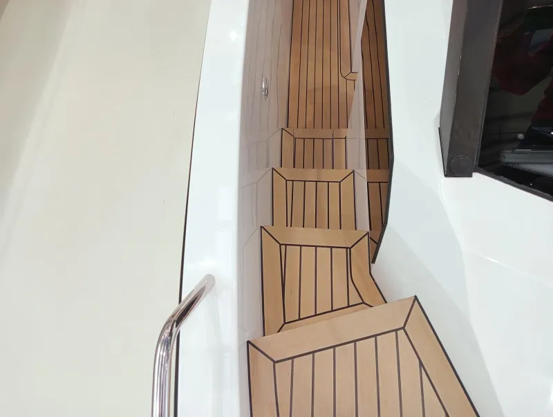 Rand RAND ARCHIPELAGO 32 2025