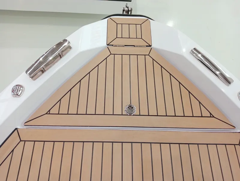 Rand RAND ARCHIPELAGO 32 2025