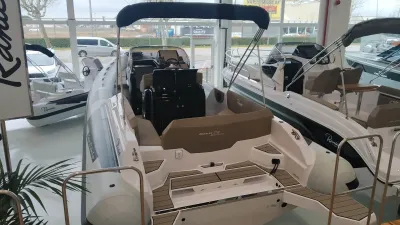 Foto del barco Ranieri International RANIERI CAYMAN 27.0 SPORT TOURING 2021