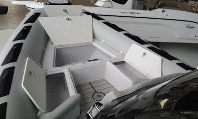 Foto del barco Ranieri International RANIERI CAYMAN 27.0 SPORT TOURING 2023