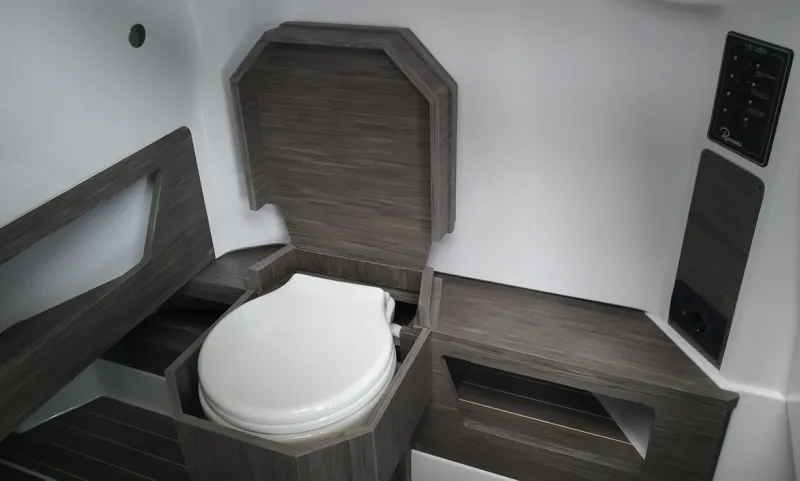 Ranieri International RANIERI CAYMAN 27.0 SPORT TOURING 2023