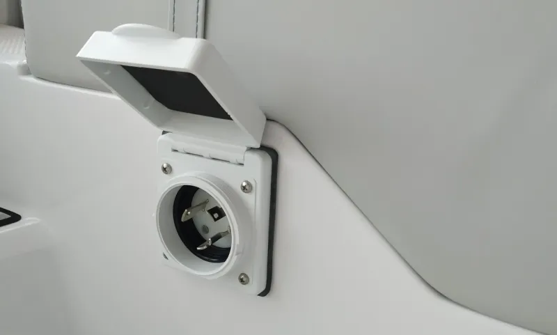 Ranieri International RANIERI CAYMAN 27.0 SPORT TOURING 2023