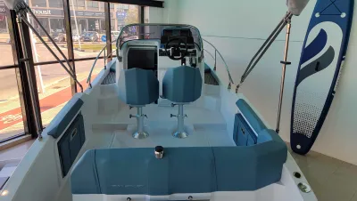 Foto del barco Ranieri International RANIERI NEXT 240 SH 2023