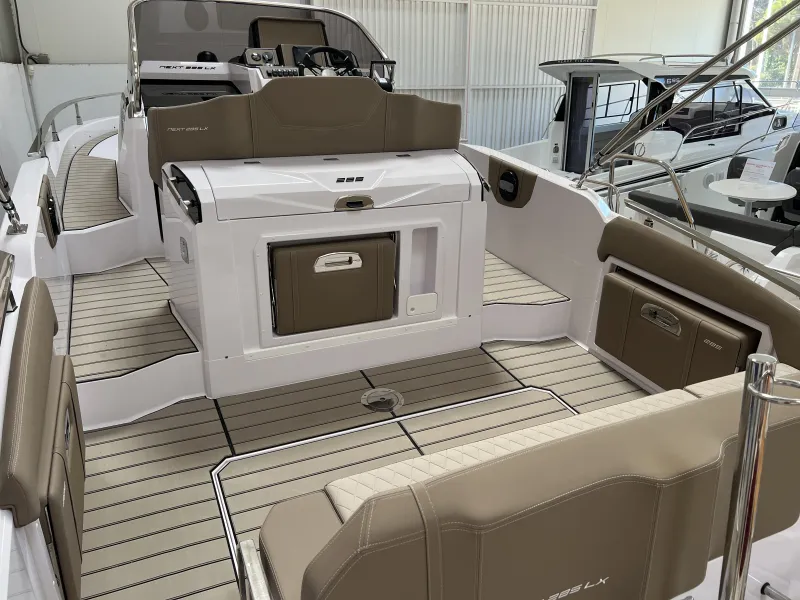 Ranieri International RANIERI NEXT 285 LX 2023